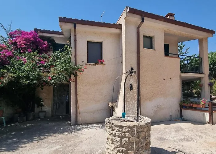 La Bouganville